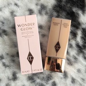Charlotte Tilbury Makeup - Charlotte Tilbury Wonderglow Face Primer Charlotte Tilbury Makeup - Charlotte Tilbury Wonderglow Face Primer
